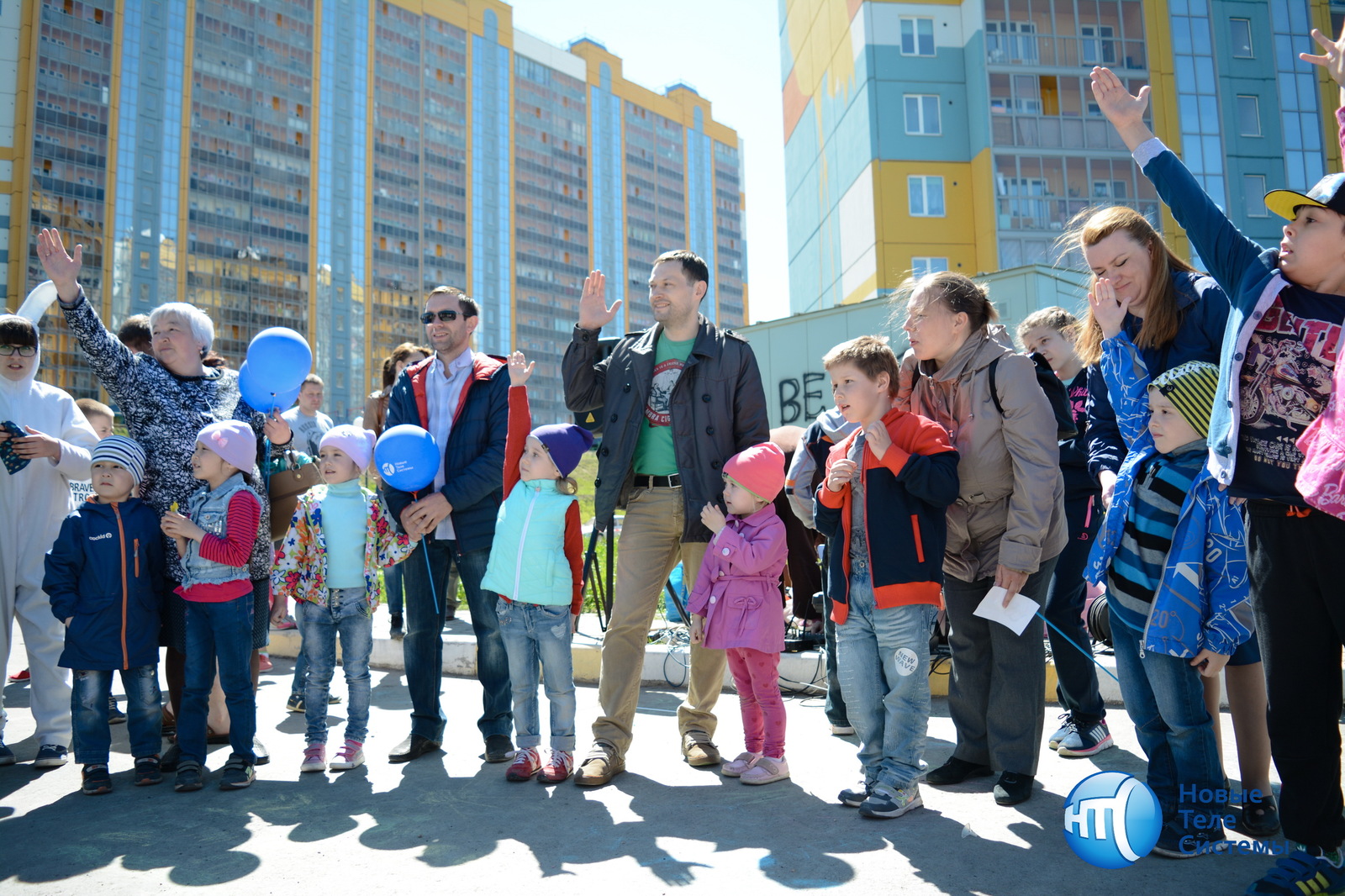 Праздник 03.06.2017г. на ул.Крячкова 21